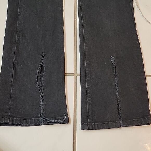 Frame Denim Women's Cut off waist mini boot slit denim in film noir size 28 - Picture 10 of 10